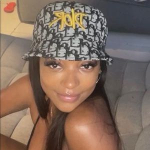 Meet your Posher, Jasmine-marie